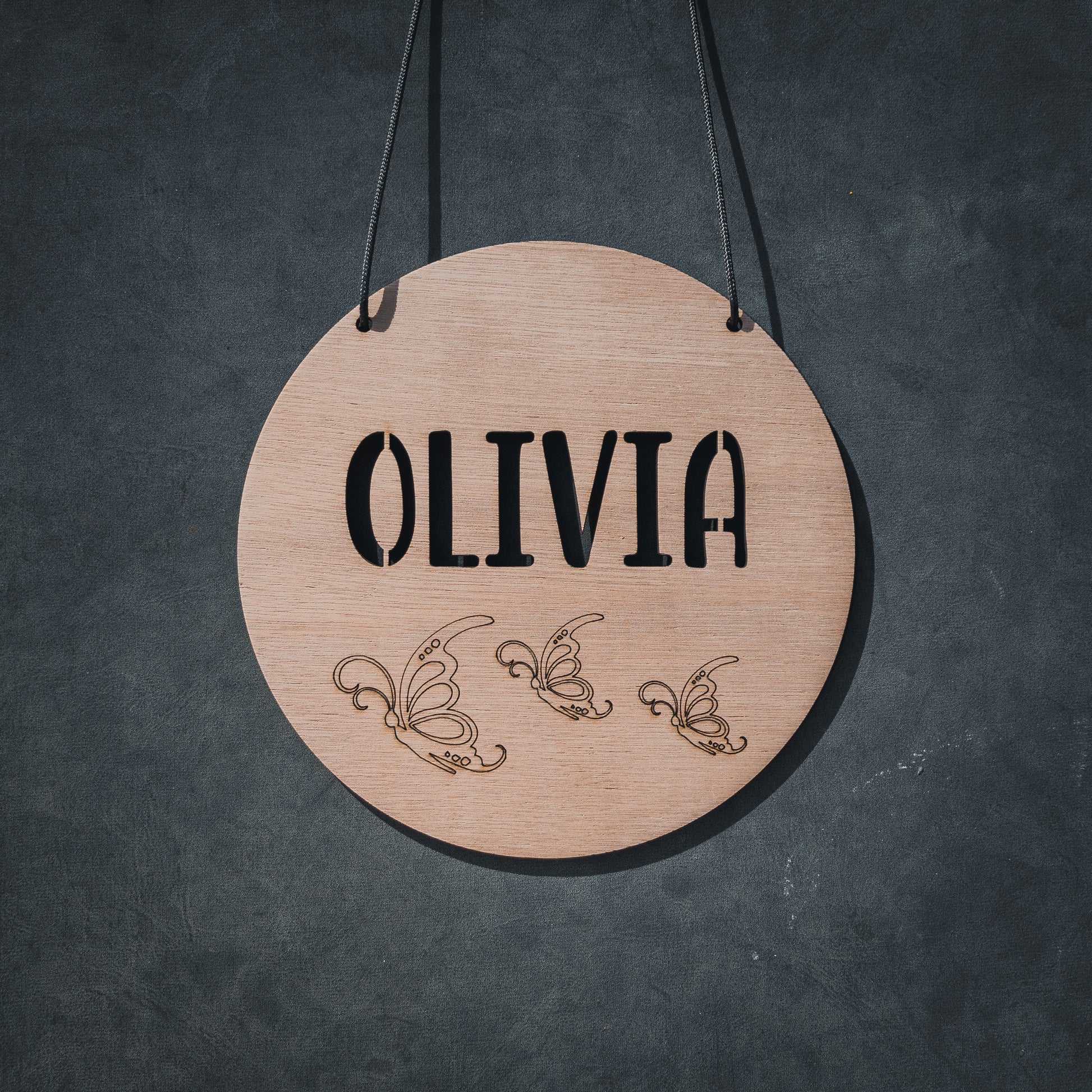 Kids Hanging Name Sign